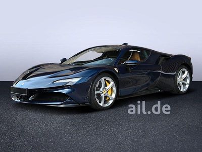 Gebraucht Ferrari SF90 999 PS (734 kW) 2023 Blau Coupé