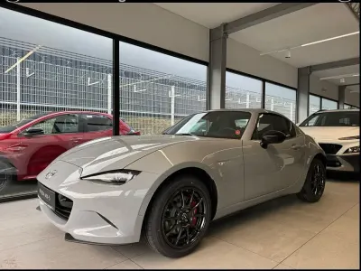 Neu Mazda MX5 Homura-Line 132 PS (97 kW) 2025 Grau Cabrio