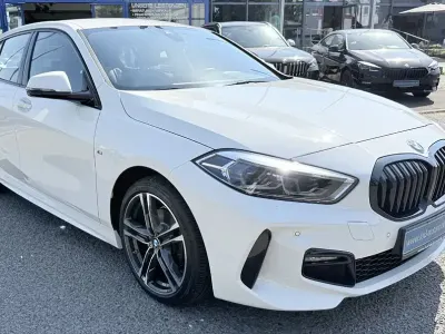 Gebraucht BMW 118 M Sport 136 PS (100 kW) 2022 Weiß Limousine
