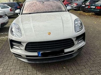 Porsche Macan S