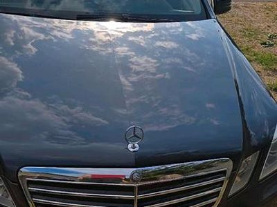 Mercedes E350