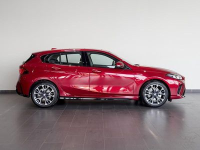Gebraucht BMW 120 M Sport 156 PS (114 kW) 2025 Rot Kleinwagen
