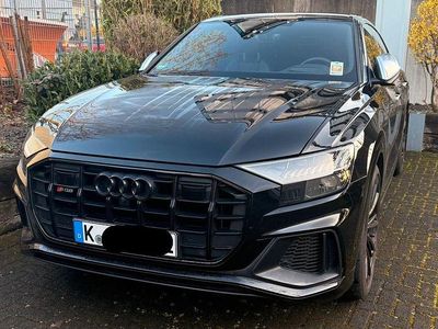 Second-hand Audi SQ8 Sport 435 CP (319 kW) 2020 Negru SUV