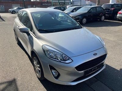 Gebraucht Ford Fiesta Cool & Connect 71 PS (52 kW) 2018 Silber Kleinwagen