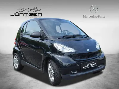 Gebraucht Smart ForTwo Coupé Pure 61 PS (44 kW) 2012 Schwarz Coupé