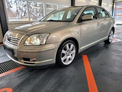 Gebraucht 2005 Toyota Avensis Limousine | 4.000 €