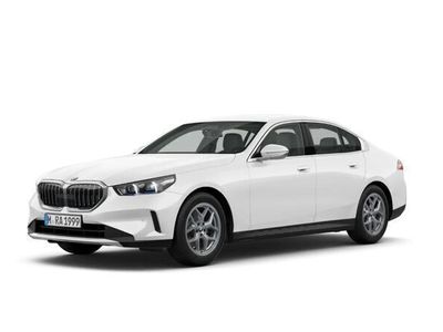 Alpinweiss uni Neu 2025 BMW 520 Limousine | 48.809 €