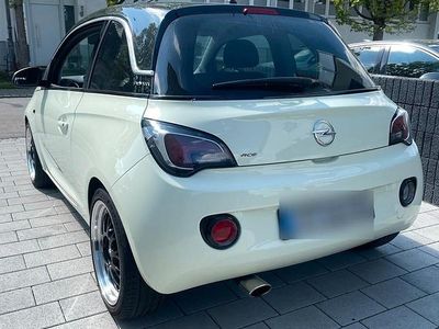 Usado Opel Adam Glam 87 HP (63 kW) 2013 Bege Citadino