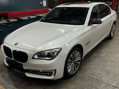 gebraucht BMW 730 d xDrive