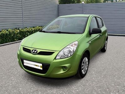 Gebraucht Hyundai i20 Comfort 77 PS (56 kW) 2009 Grün Kleinwagen