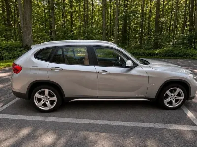 Gebraucht BMW X1 143 PS (105 kW) 2011 Grau SUV