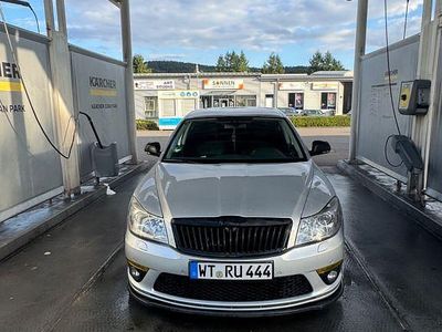Gebraucht Skoda Octavia LAURIN & KLEMENT 160 PS (117 kW) 2010 Silber Limousine