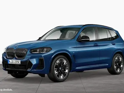 Gebraucht BMW iX3 M Sport 210 kW (286 PS) 2023 Blau SUV