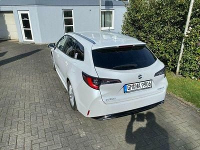 Second-hand Suzuki Swace Comfort+ 122 CP (89 kW) 2024 Alb Break