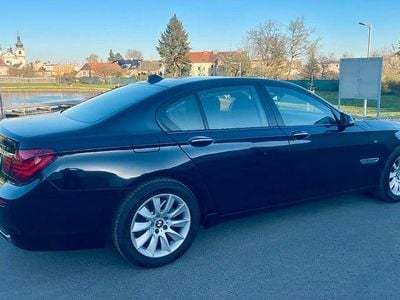 Gebraucht BMW 730 M Sport 258 PS (189 kW) 2015 Schwarz Limousine