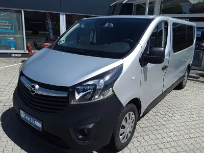 Gebraucht Opel Vivaro-e Combi 120 PS (88 kW) 2019 Silber metallic Van / Kleinbus