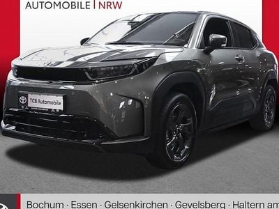 Neu Toyota Urban Cruiser 127 kW (174 PS) 2026 Grün SUV