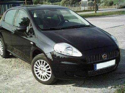 Gebraucht Fiat Grande Punto 105 PS (77 kW) 2009 Schwarz metallic Kleinwagen