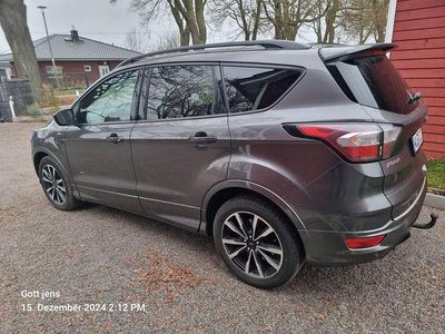 Gebraucht Ford Kuga ST-Line 179 PS (131 kW) 2017 Braun SUV