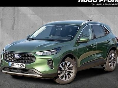 Grün Gebraucht 2024 Ford Kuga Titanium SUV | 25.970 € (Guter Preis)