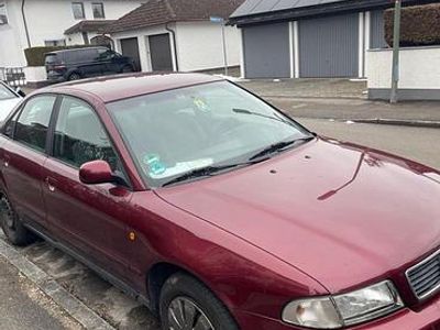 Rot Gebraucht 1998 Audi A4 Limousine | 3.500 € (Teuer)