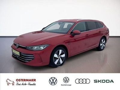 Usata VW Passat Elegance 193 CV (141 kW) 2024 Rosso Station wagon