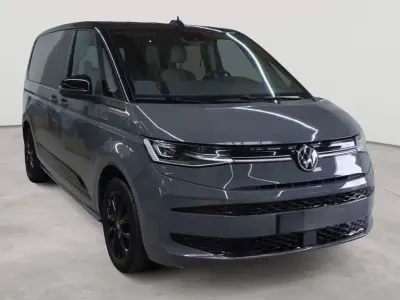 Gebraucht VW Multivan S 150 PS (110 kW) 2023 Grau Van / Kleinbus