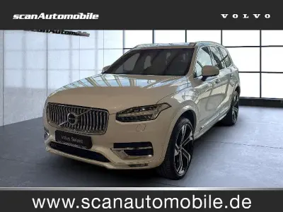 Gebraucht Volvo XC90 Ultimate 235 PS (172 kW) 2023 Crystal white (metallic) SUV