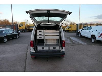 Usata VW Caddy 122 CV (89 kW) 2016 Bianco Monovolume