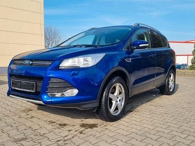 Gebraucht Ford Kuga Trend 150 PS (110 kW) 2016 Blau SUV