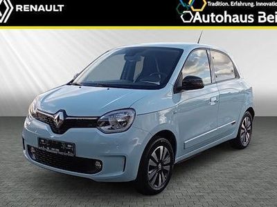 Second-hand Renault Twingo Techno 60 kW (82 CP) 2023 Albastru Hatchback