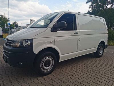 VW Transporter