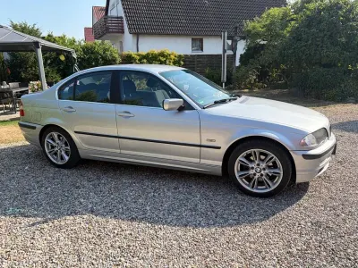Gebraucht BMW 320 170 PS (125 kW) 2001 Silber Limousine