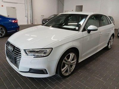 Weiß Gebraucht 2020 Audi A3 S-Line Limousine | 18.978 € (Guter Preis)