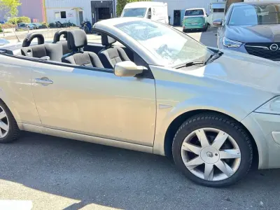 Gebraucht Renault Mégane Cabriolet 111 PS (81 kW) 2007 Bronze Cabrio