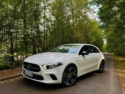 Gebraucht Mercedes A250 218 PS (160 kW) 2020 Weiß Limousine