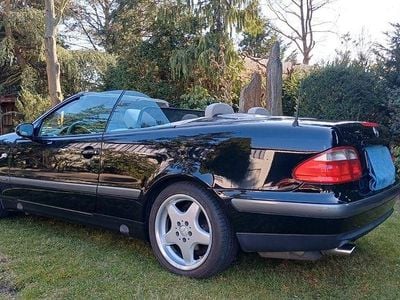 Gebraucht Mercedes CLK200 136 PS (100 kW) 2000 Schwarz Cabrio