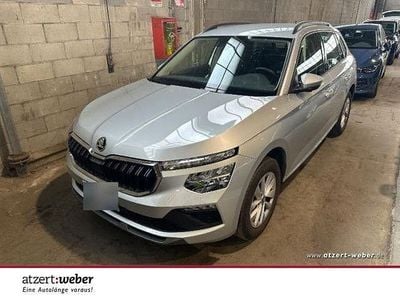 Brilliantsilber metallic Gebraucht 2025 Skoda Kamiq Selection SUV | 18.990 € (Guter Preis)