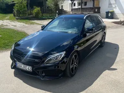 Gebraucht Mercedes C43 AMG AMG 367 PS (269 kW) 2017 Schwarz Limousine