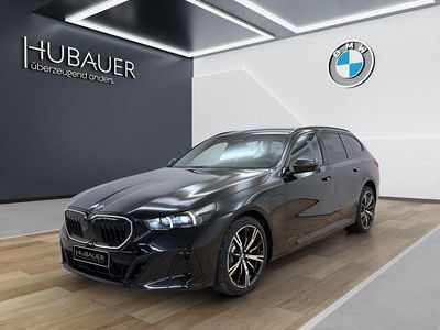 Gebraucht BMW 530e M Sport 299 PS (219 kW) 2025 Schwarz Kombi