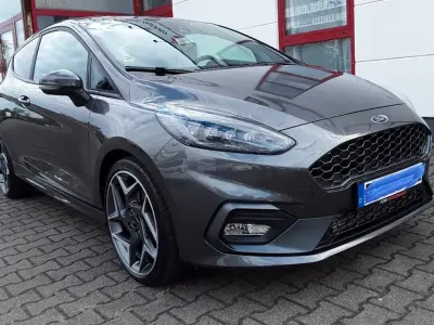 Gebraucht Ford Fiesta ST 200 PS (147 kW) 2019 Grau Kleinwagen
