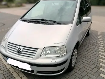 Gebraucht VW Sharan Family 116 PS (85 kW) 2001 Silber Van / Kleinbus