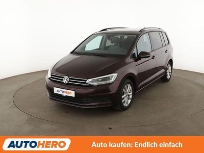 Gebraucht VW Touran Comfortline 150 PS (110 kW) 2019 Violet Van / Kleinbus