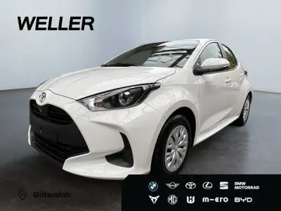 Neu Toyota Yaris Active 116 PS (85 kW) 2026 Schneeweiß Kleinwagen