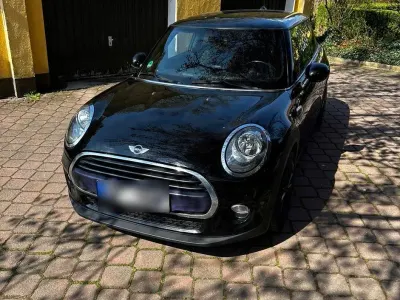 Gebraucht Mini Cooper D 116 PS (85 kW) 2015 Schwarz Kleinwagen