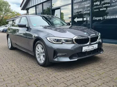 Gebraucht BMW 330e Advantage 252 PS (185 kW) 2021 Grau Limousine