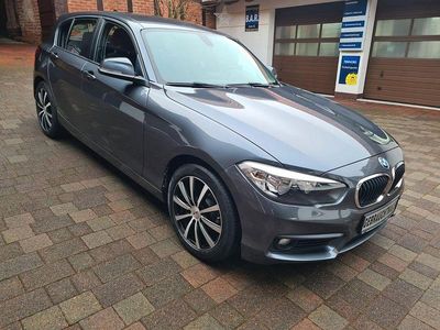 Grau Gebraucht 2016 BMW 118 Advantage Kleinwagen | 13.200 € (Fairer Preis)