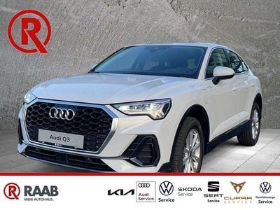 Gebraucht Audi Q3 Sportback Basis 245 PS (180 kW) 2022 Weiss SUV