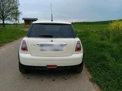 Gebraucht Mini ONE Pepper 95 PS (69 kW) 2009 Weiß Kleinwagen