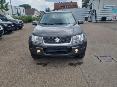 Gebraucht Suzuki Grand Vitara Comfort 169 PS (124 kW) 2011 Grau SUV
